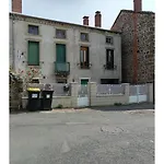 Un Petit Nid A La Campagne Apartment Javaugues